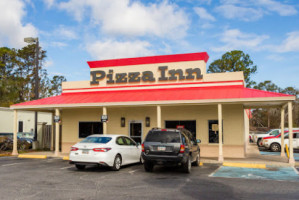 Pizza Inn outside