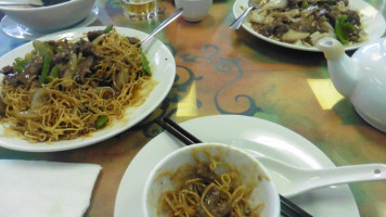 On Yuen Restaurant food