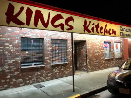 King's Kitchen outside