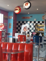 Memphis Diner inside