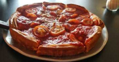 Chicago's Pizza food