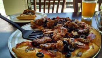 Flying Pie Pizzeria. food