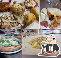 Divino Pizzeria food