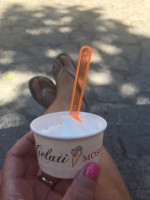 Gelati Mossa outside