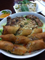 One Saigon Restaurant food