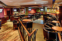 Bonadventure Restaurant and Lounge inside