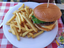 Snack De La Plage food