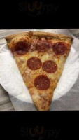 Slices Pizza food