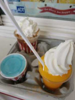 Rita's Italian Ice food