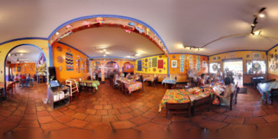 Cholo's Homestyle Mexican inside