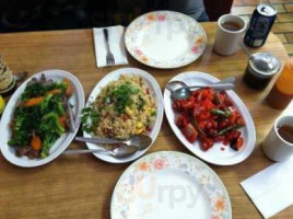 New Lun Ting Cafe food