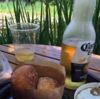 Garden Cafe At Norton Simon Museum food