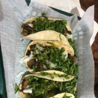 Parrilla's Cantina Mexican Kitchen food