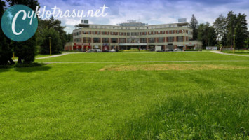 Batov Social House Extérieur