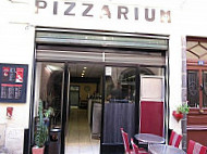 Pizzarium inside