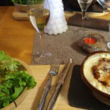 LR&JD Champagnes food