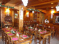 Bar Restaurant Le Barillon food