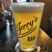 Jerry's Bar food