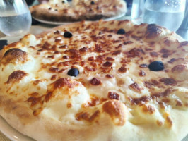 Corsica Pizza food