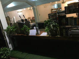 ភេត្រា Petra Library Cafè À l'intérieur