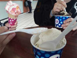 Baskin-robbins food