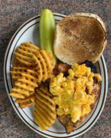 Anna's Luncheonette food