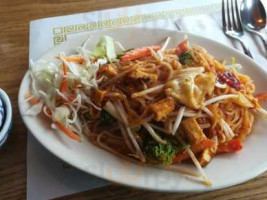 Bai Som Thai Kitchen food