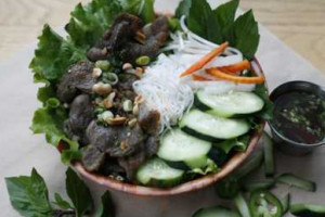 Saitown Vietnamese Eatery food