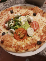 Pizzeria Barolino food