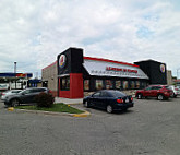 Restaurant Burger King outside