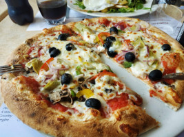 Pizzeria Les 4 Saisons food