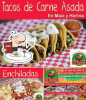 Tacos Y Antojitos El Portón food