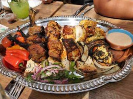 Delbar Middle Eastern food