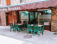 Sidreria Asturias inside