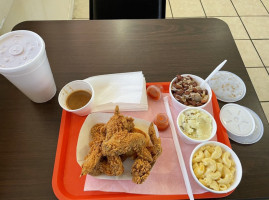 Louisiana Famous Fried Chicken And Seafood food