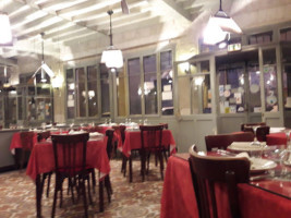 Restaurant Nicolas inside