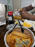 LEAL'S TAMALE FACTORY food