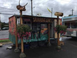 Bari Food Cart outside