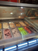 Azucar Ice Cream Company inside