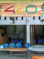 420 Coffee Shop food