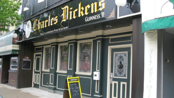 Charles Dickens Pub food