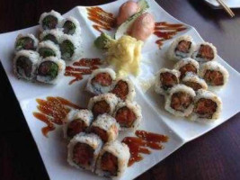 Ej Sushi food