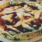 Pizzeria L'oasi food