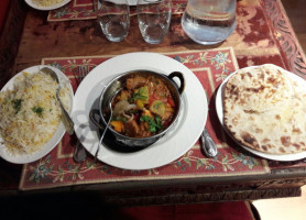 Le Bombay food