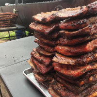 Big Lee's Serious About Barbecue food