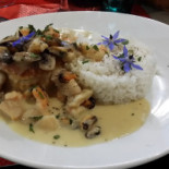 Le Petit St Michel food