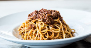 Spaghetti House food