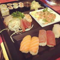 Kana Sushi food