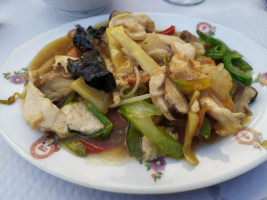 Nhu-Y food