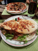 Via Milano food